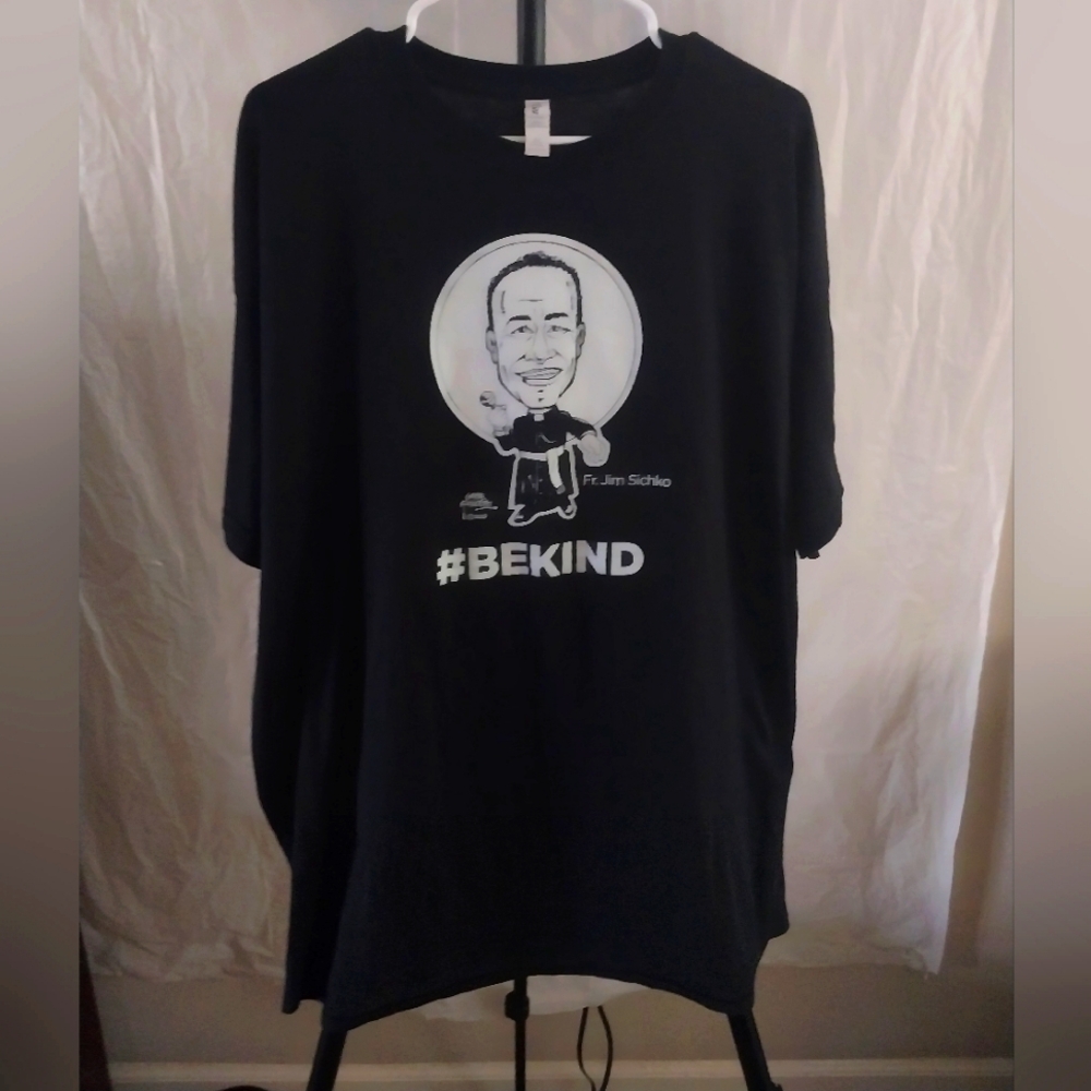 Father Jim Sichko #BEKIND T-shirt Mens size 2XL  blk/wh